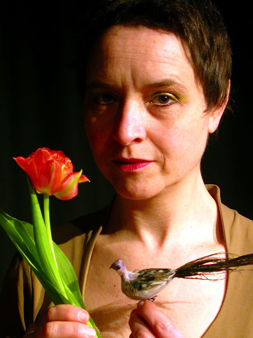 Cora Schmeiser, Birds and Flowers of Ventadorn and Veldeke, photo © Arnold Schalks